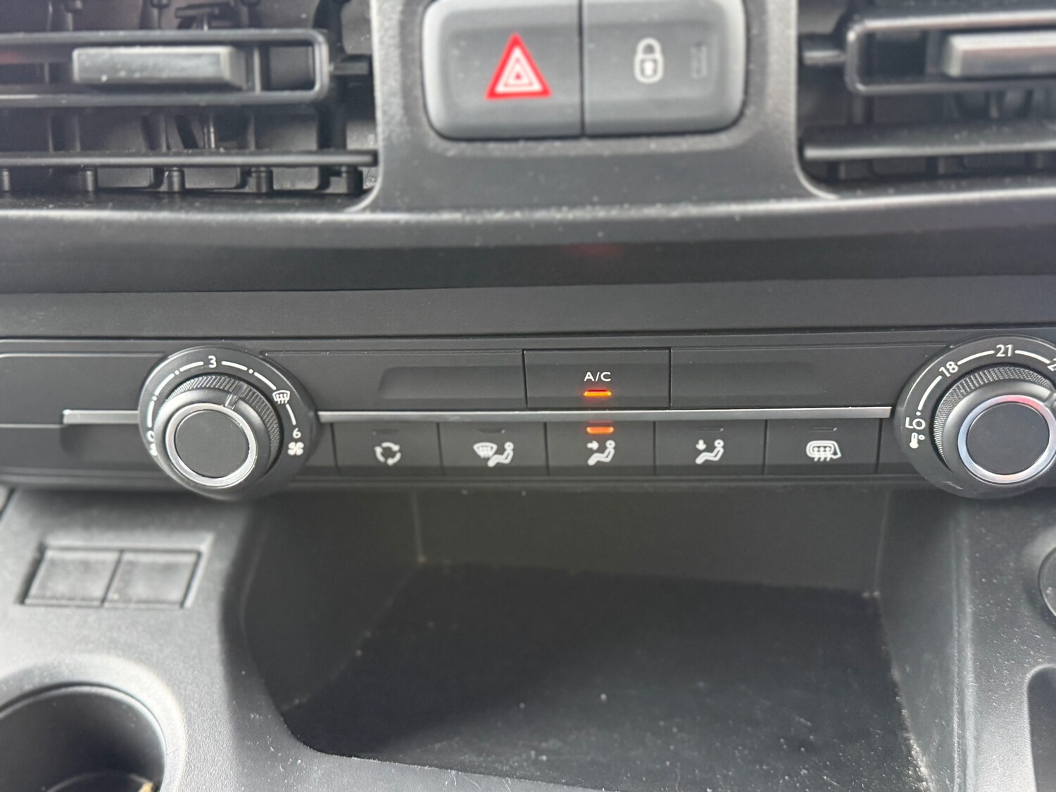 Used Vauxhall Combo 2023 for sale - 77357606: Photo 15
