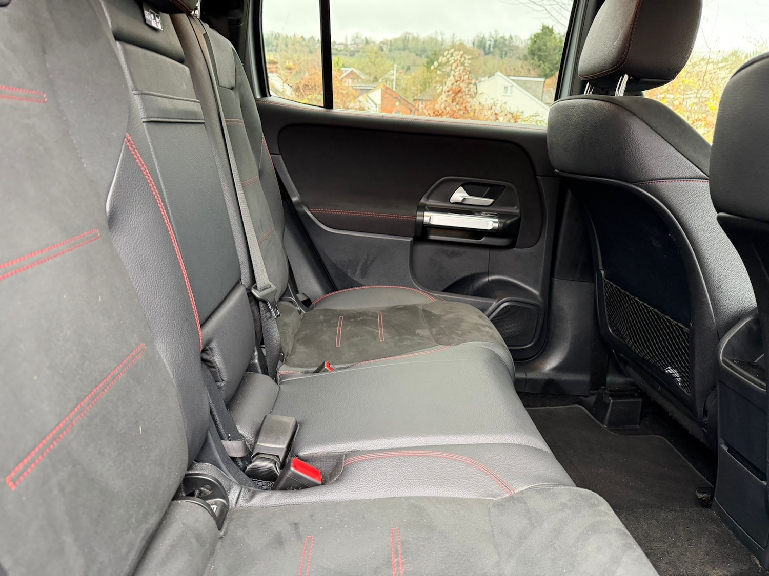 Used Mercedes-Benz GLB 2025 for sale - 76894942: Photo 15