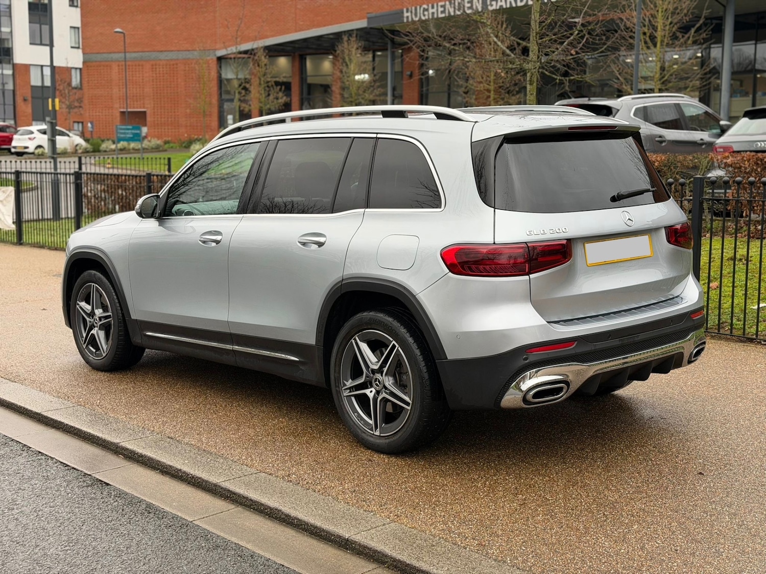 Used Mercedes-Benz GLB 2025 for sale - 76894942: Photo 4