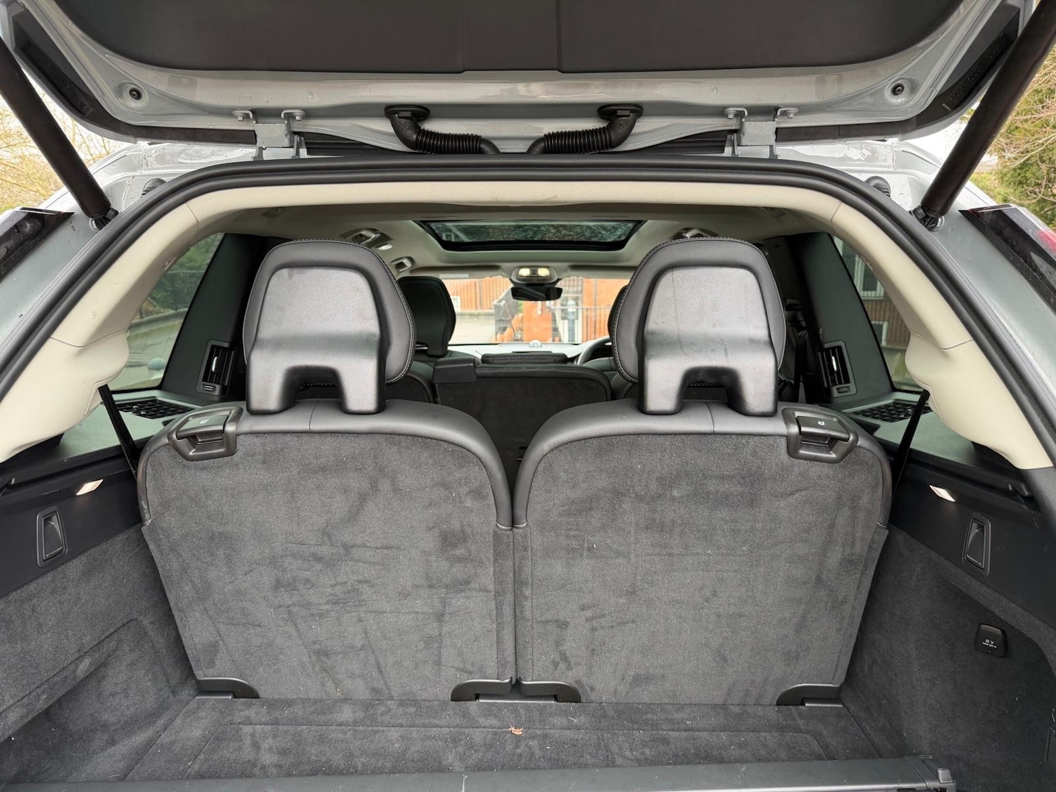 Used Volvo XC90 2025 for sale - 77689362: Photo 14