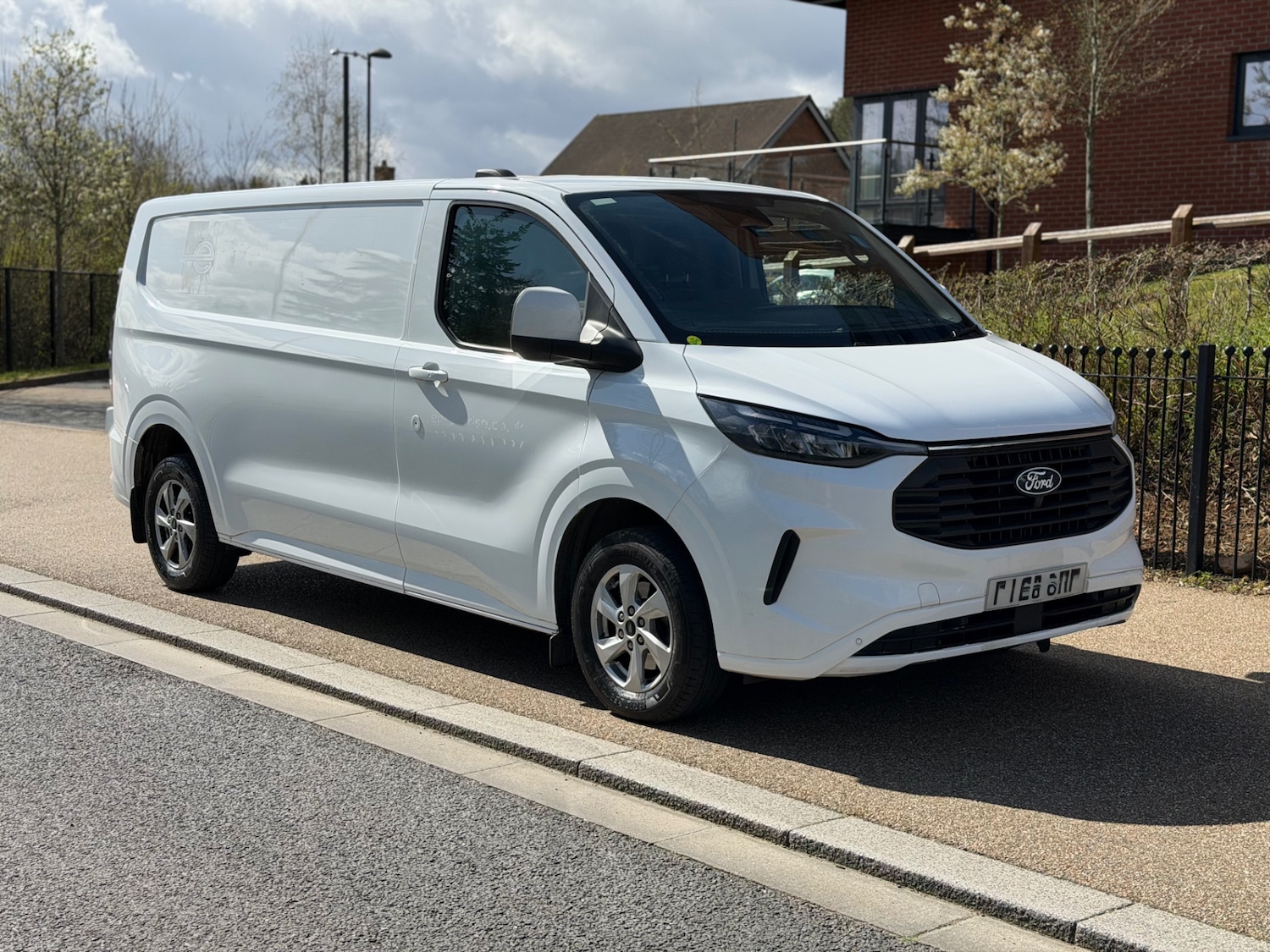 Used Ford Transit Custom 2025 for sale - 78000644: Photo 1