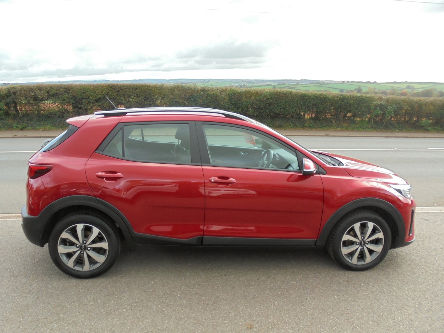 Used Kia Stonic 2022 for sale - 76302504: Photo 13