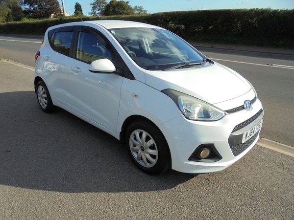 Used Hyundai i10 2014 for sale - 76116677: Photo 11
