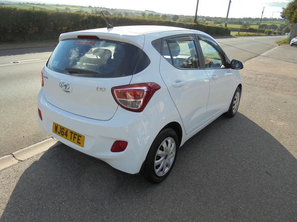 Used Hyundai i10 2014 for sale - 76116677: Photo 13