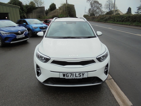 Used Kia Stonic 2022 for sale - 74260065: Photo 11