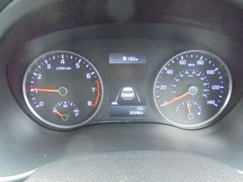 Used Kia Stonic 2022 for sale - 74260065: Photo