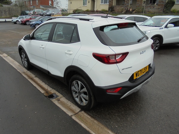 Used Kia Stonic 2022 for sale - 74260065: Photo 9