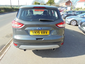 Used Ford Kuga 2015 for sale - 77651522: Photo