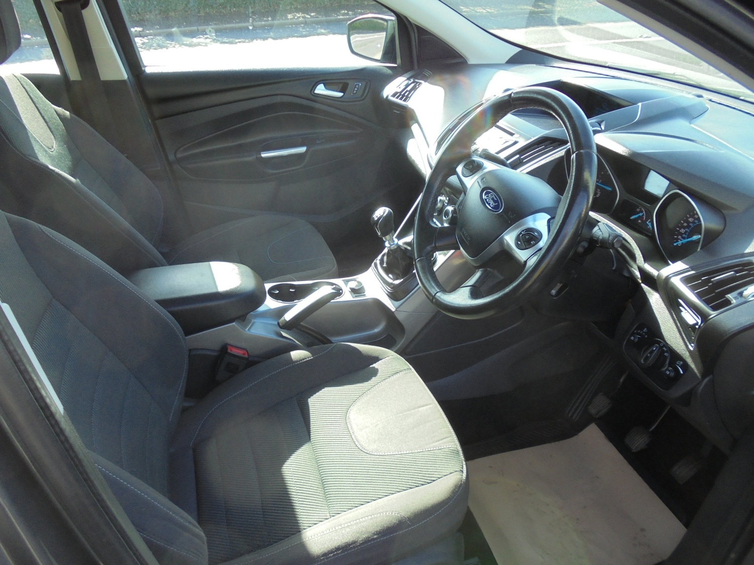 Used Ford Kuga 2015 for sale - 77651522: Photo 8