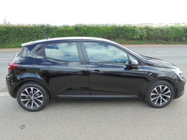 Used Renault Clio 2023 for sale - 74782927: Photo 12