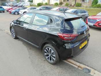 Used Renault Clio 2023 for sale - 74782927: Photo