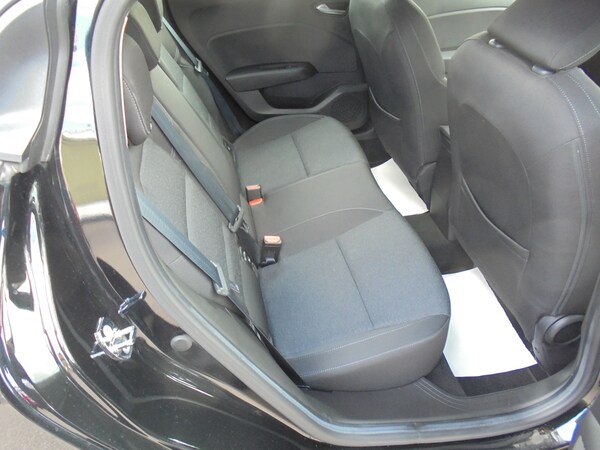 Used Renault Clio 2023 for sale - 74782927: Photo 7
