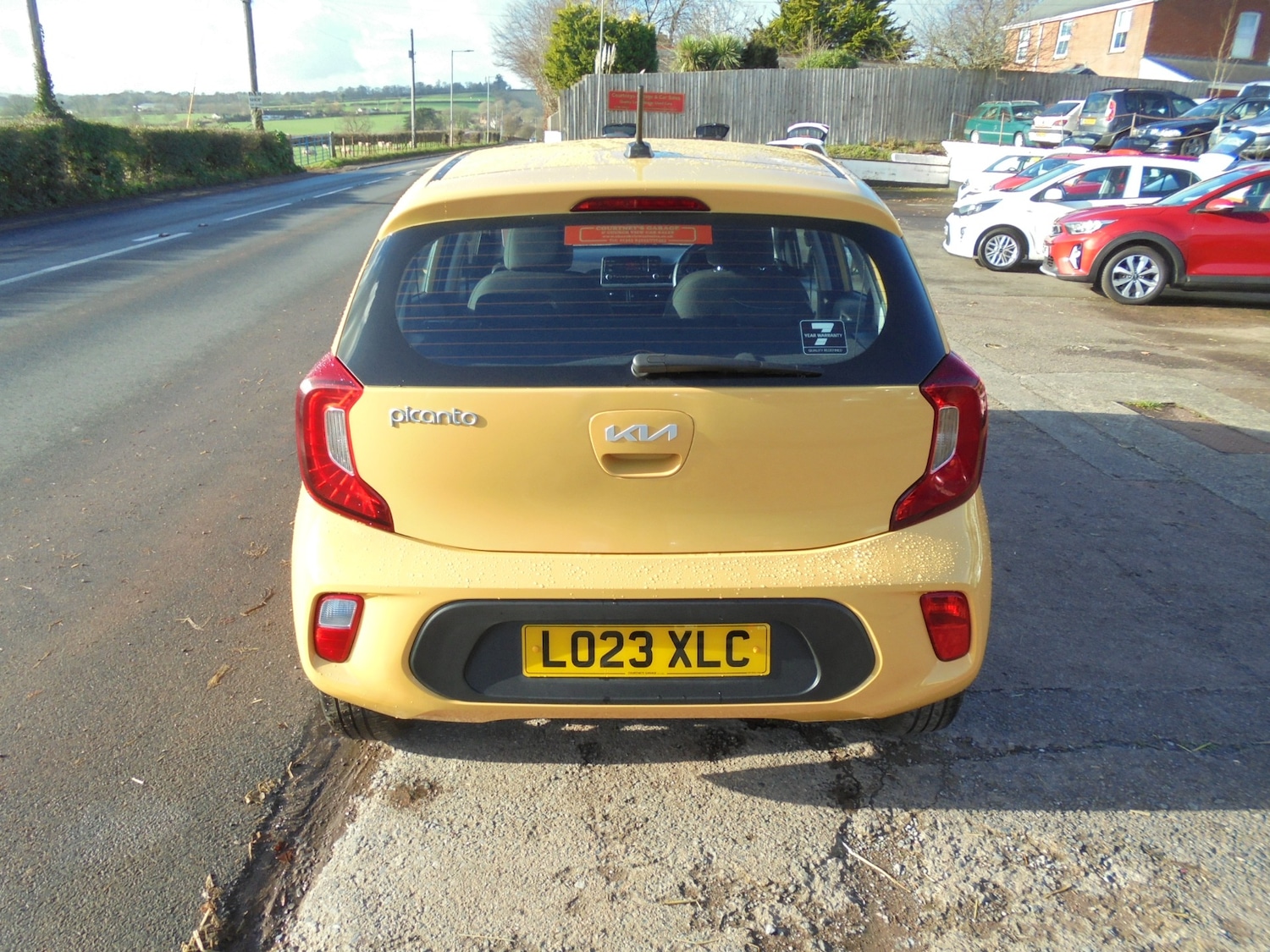 Used Kia Picanto 2023 for sale - 76920032: Photo 2