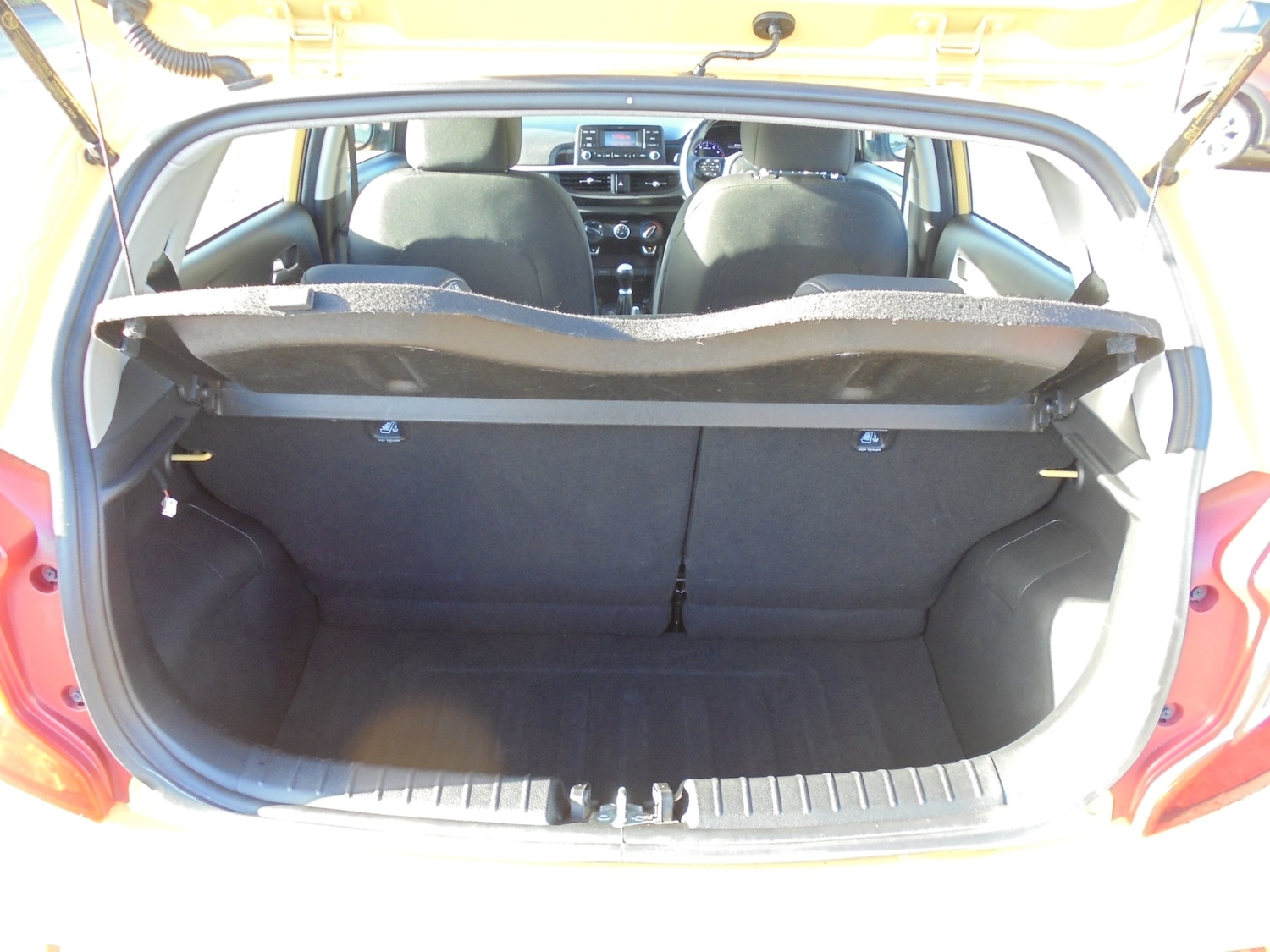 Used Kia Picanto 2023 for sale - 76920032: Photo 8