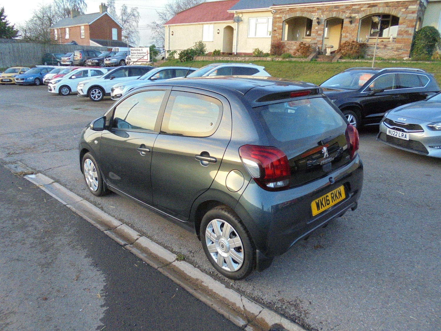 Used Peugeot 108 2016 for sale - 76919408: Photo 14