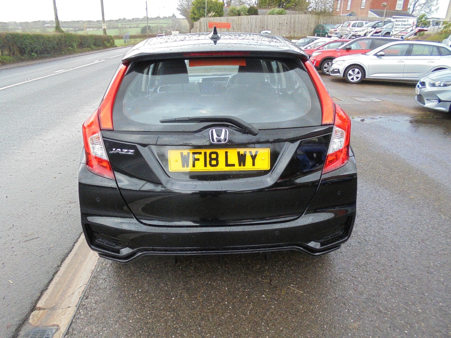 Used Honda Jazz 2018 for sale - 77297939: Photo 2