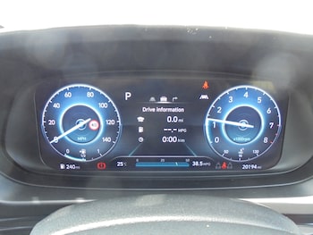 Used Hyundai BAYON 2023 for sale - 79459712: Photo