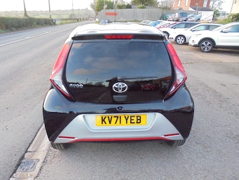 Used Toyota AYGO 2021 for sale - 76919240: Photo
