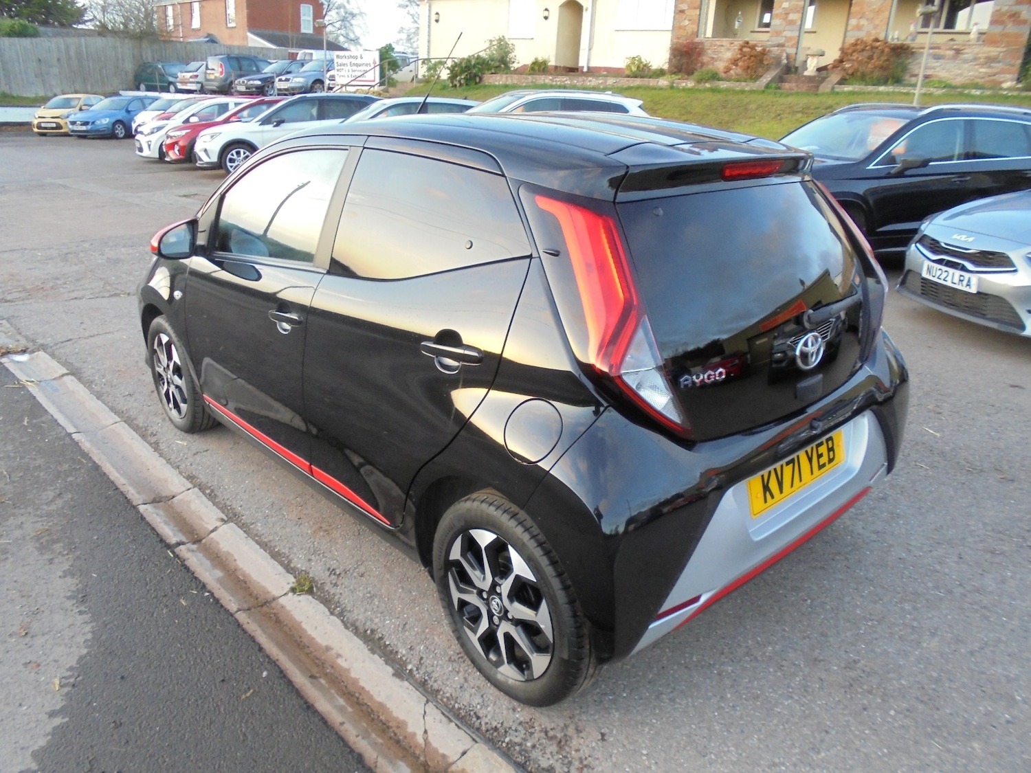 Used Toyota AYGO 2021 for sale - 76919240: Photo 4