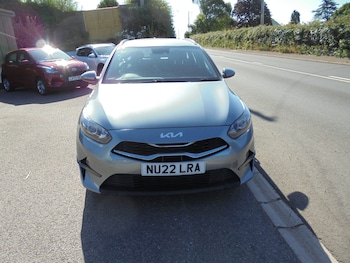 Used Kia Ceed 2022 for sale - 75212882: Photo