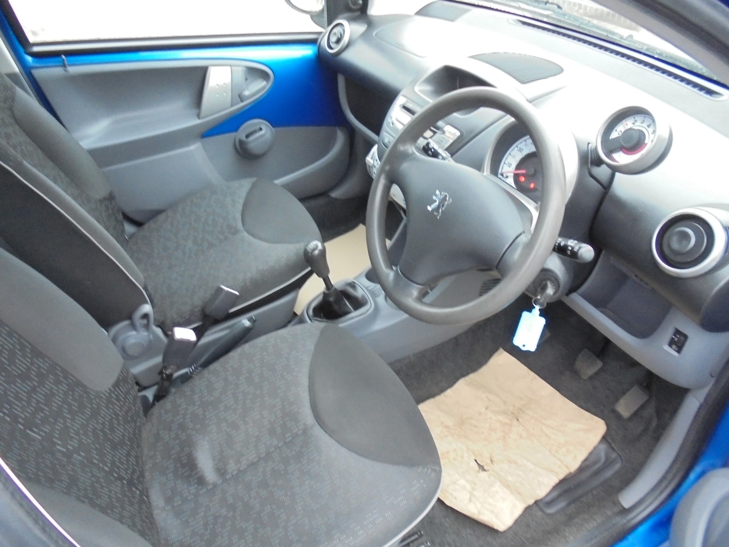 Used Peugeot 107 2010 for sale - 77774912: Photo 6