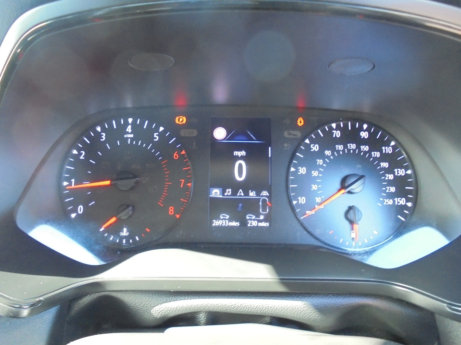 Used Renault Captur 2024 for sale - 77932330: Photo 4