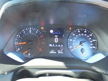 Used Renault Captur 2024 for sale - 77932330: Photo