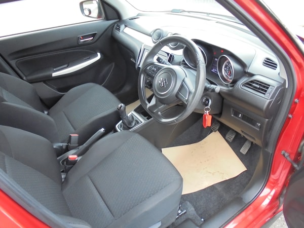 Used Suzuki Swift 2020 for sale - 76192416: Photo 6