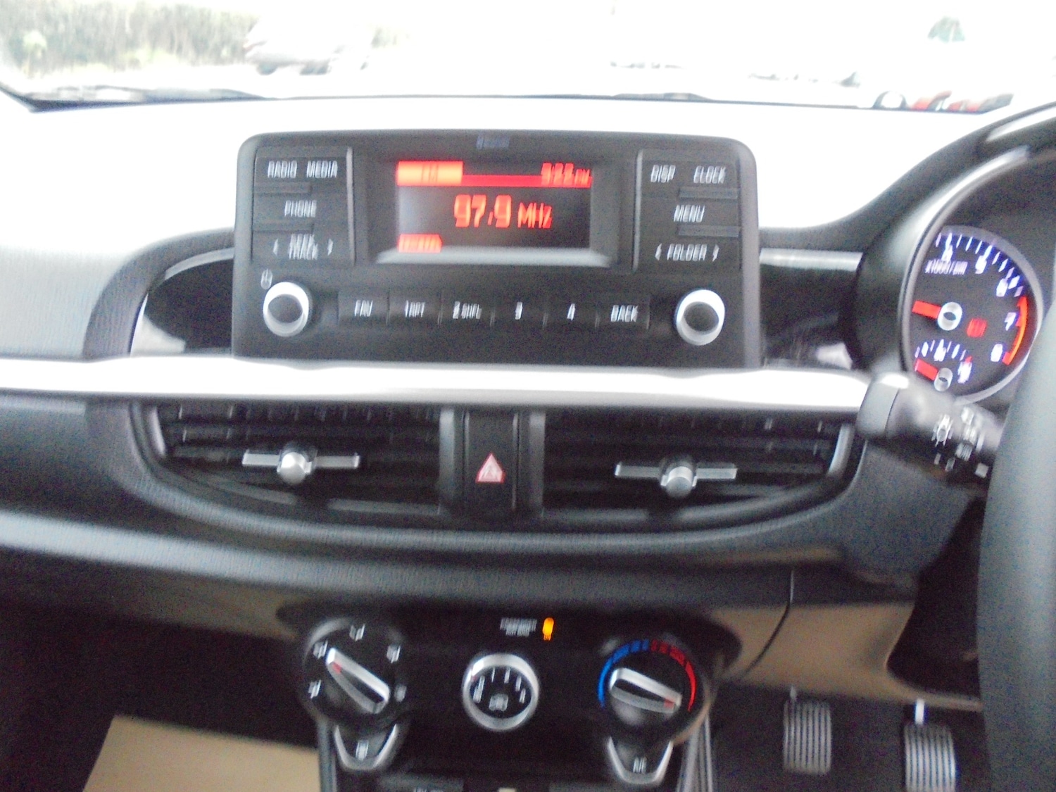 Used Kia Picanto 2023 for sale - 77519211: Photo 5