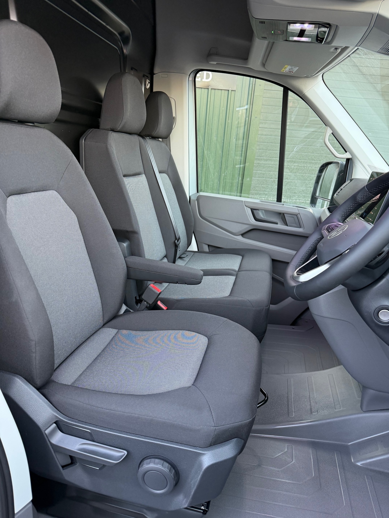 Used Volkswagen Crafter 2025 for sale - 76662550: Photo 14