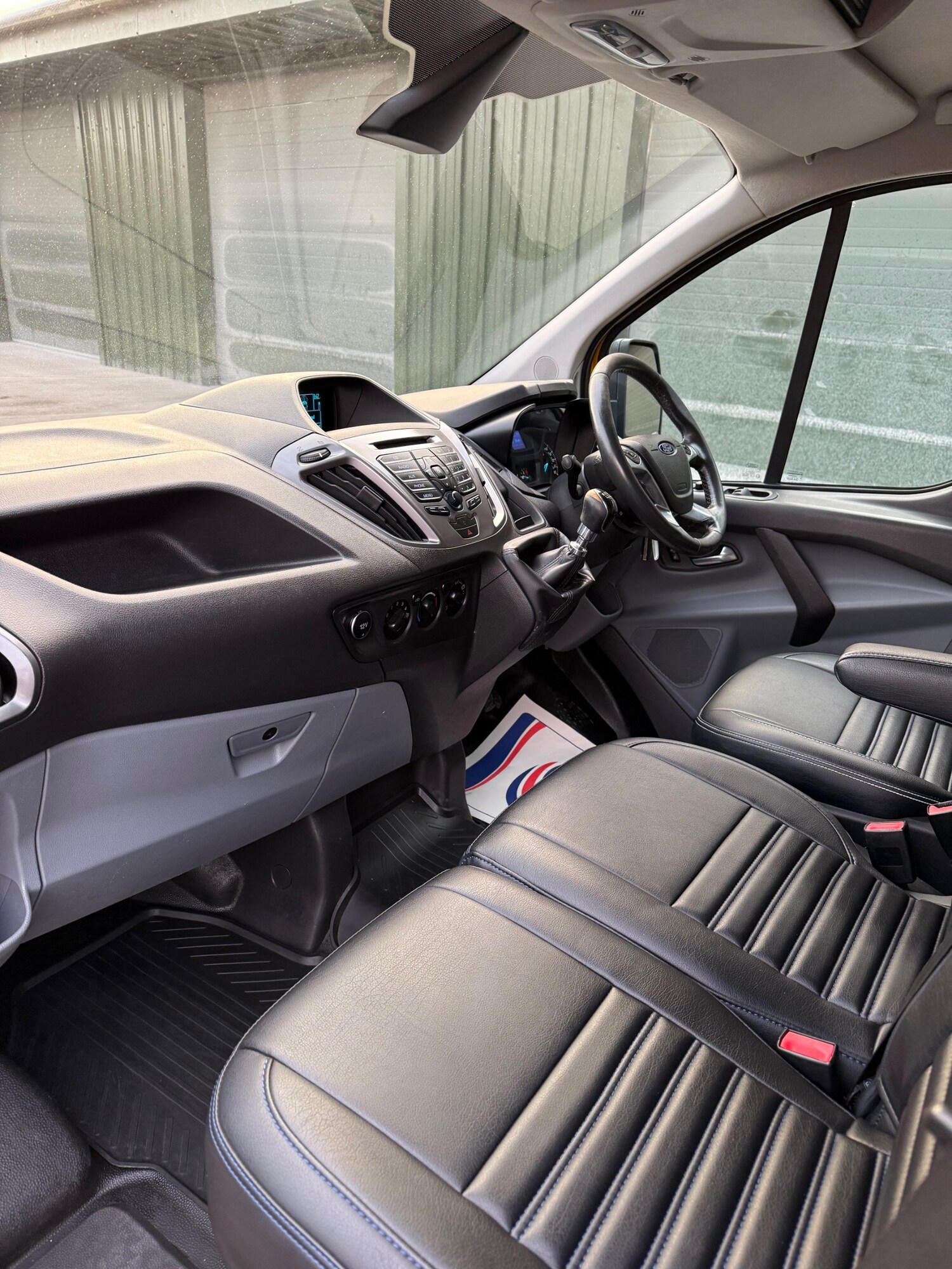 Used Ford Transit Custom 2015 for sale - 76706666: Photo 13