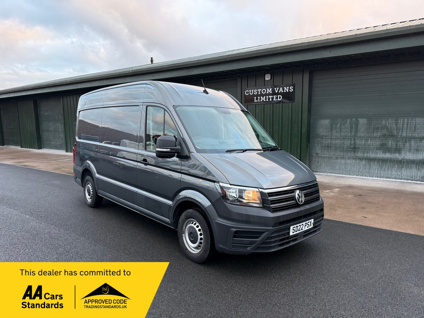 Used Volkswagen Crafter 2022 for sale - 77264760: Photo 1