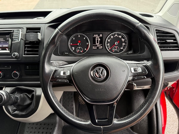 Used Volkswagen Transporter 2019 for sale - 76258005: Photo 14