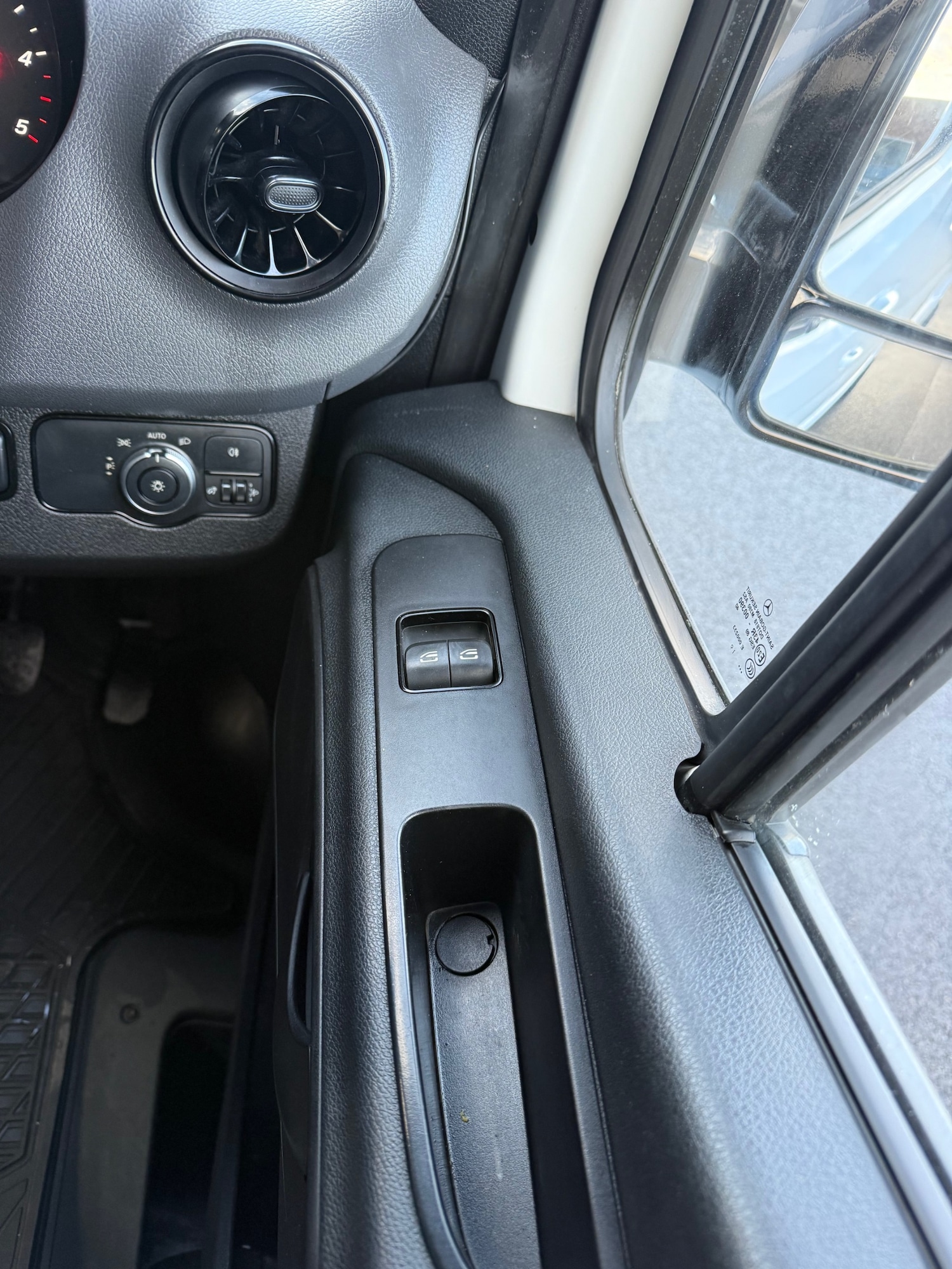 Used Mercedes-Benz Sprinter 2019 for sale - 77271625: Photo 14