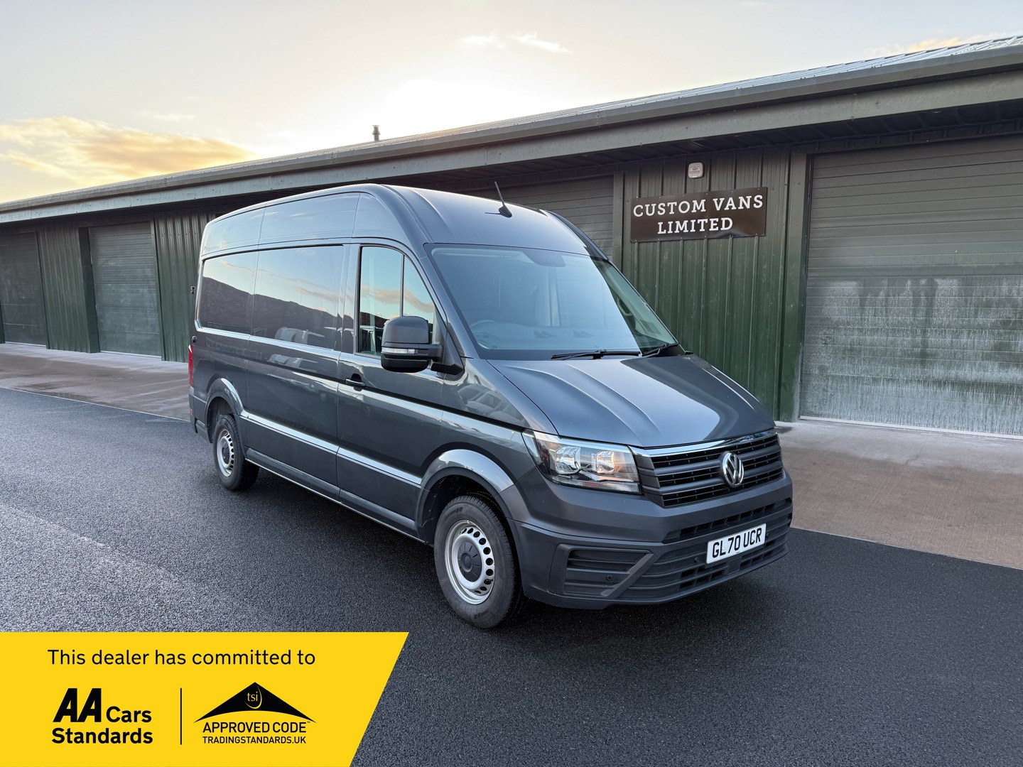 Used Volkswagen Crafter 2020 for sale - 77296906: Photo 1