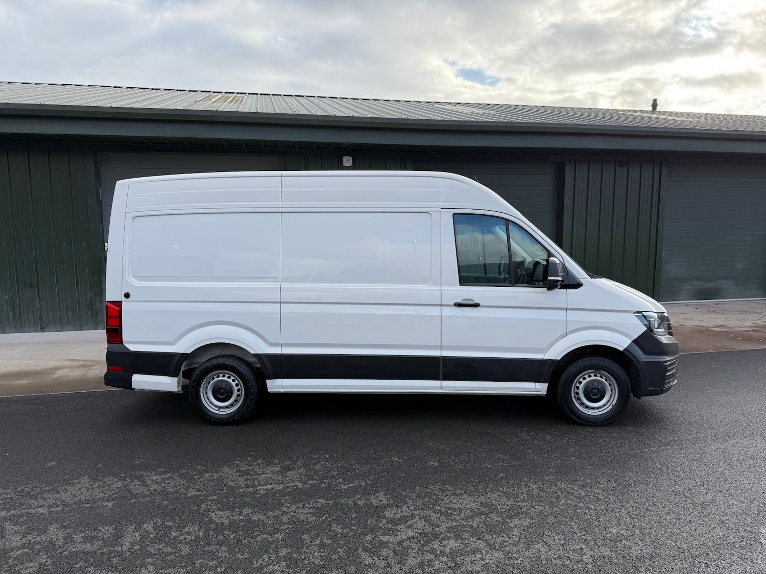 Used Volkswagen Crafter 2021 for sale - 76392559: Photo 5