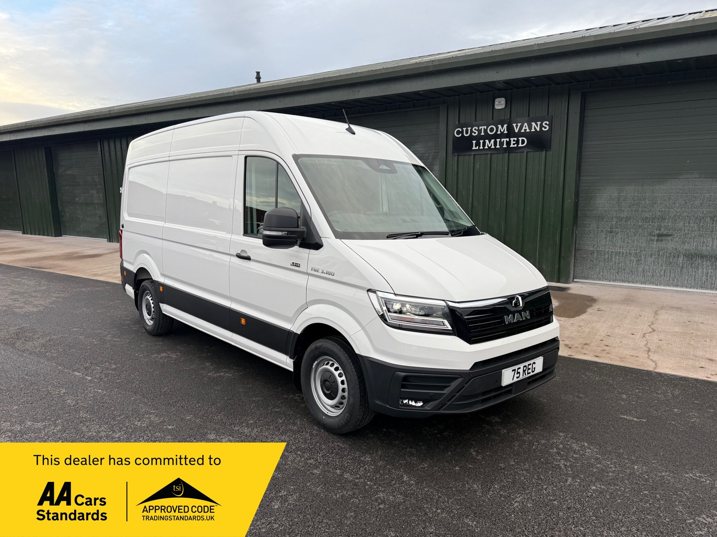 Used MAN TGE 2025 for sale - 76834722: Photo 1