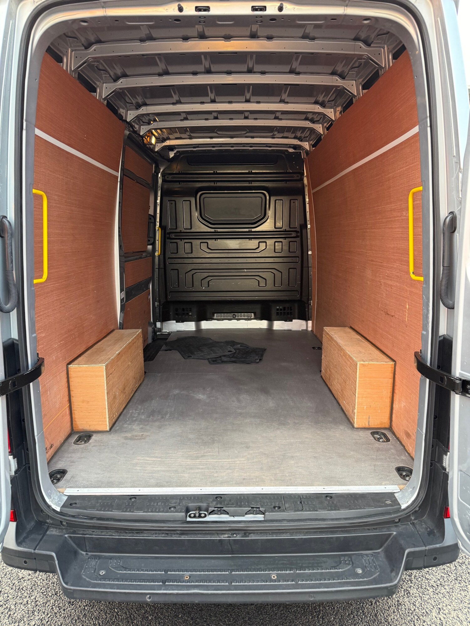 Used Volkswagen Crafter 2023 for sale - 76738589: Photo 10