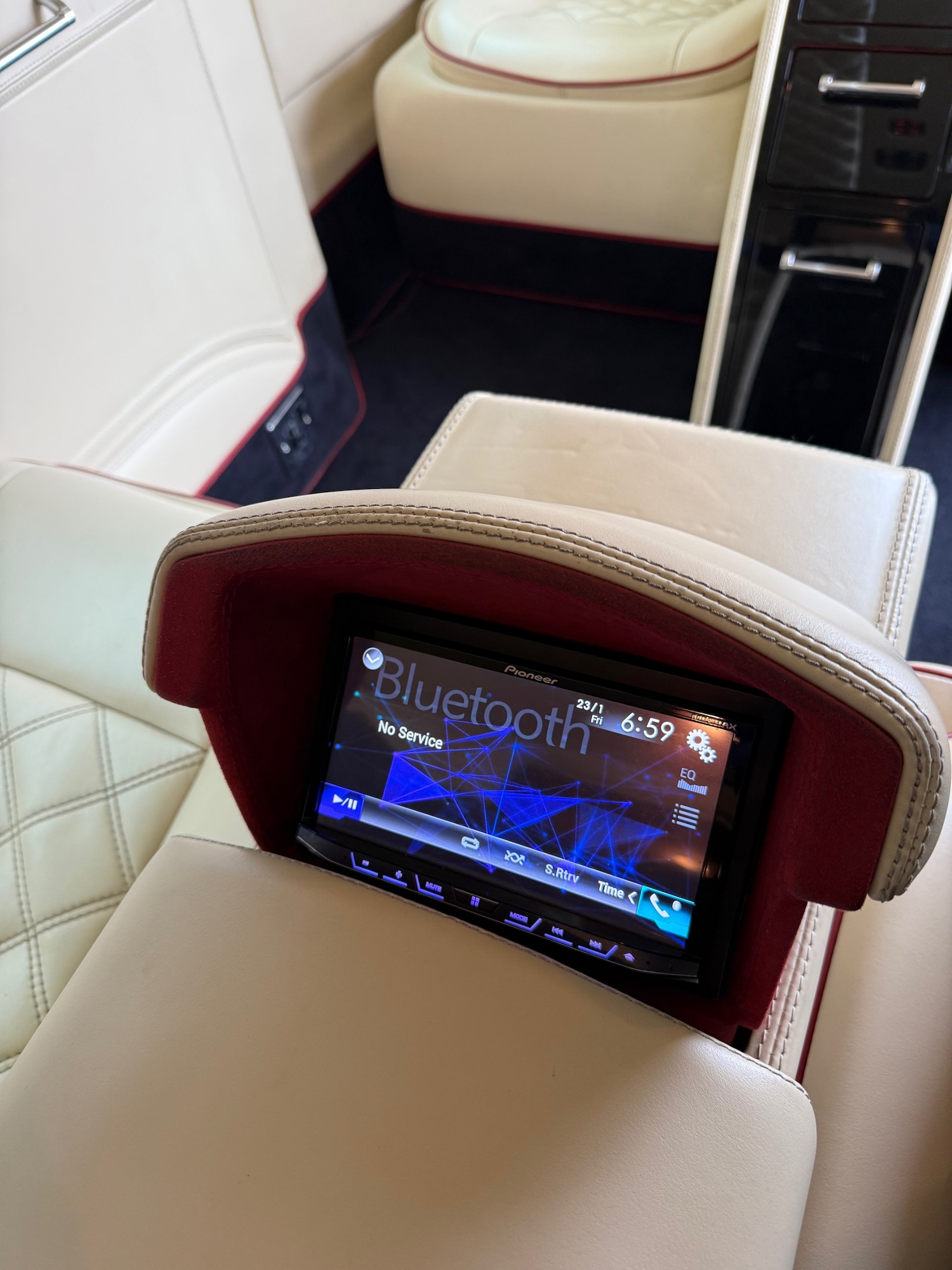 Used Mercedes-Benz Viano 2011 for sale - 76268693: Photo 15