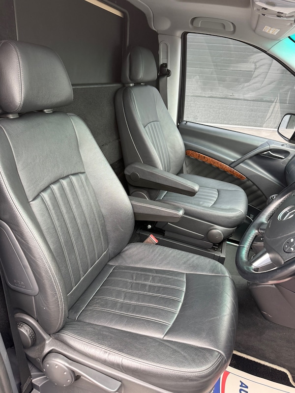 Used Mercedes-Benz Viano 2011 for sale - 76268693: Photo 19