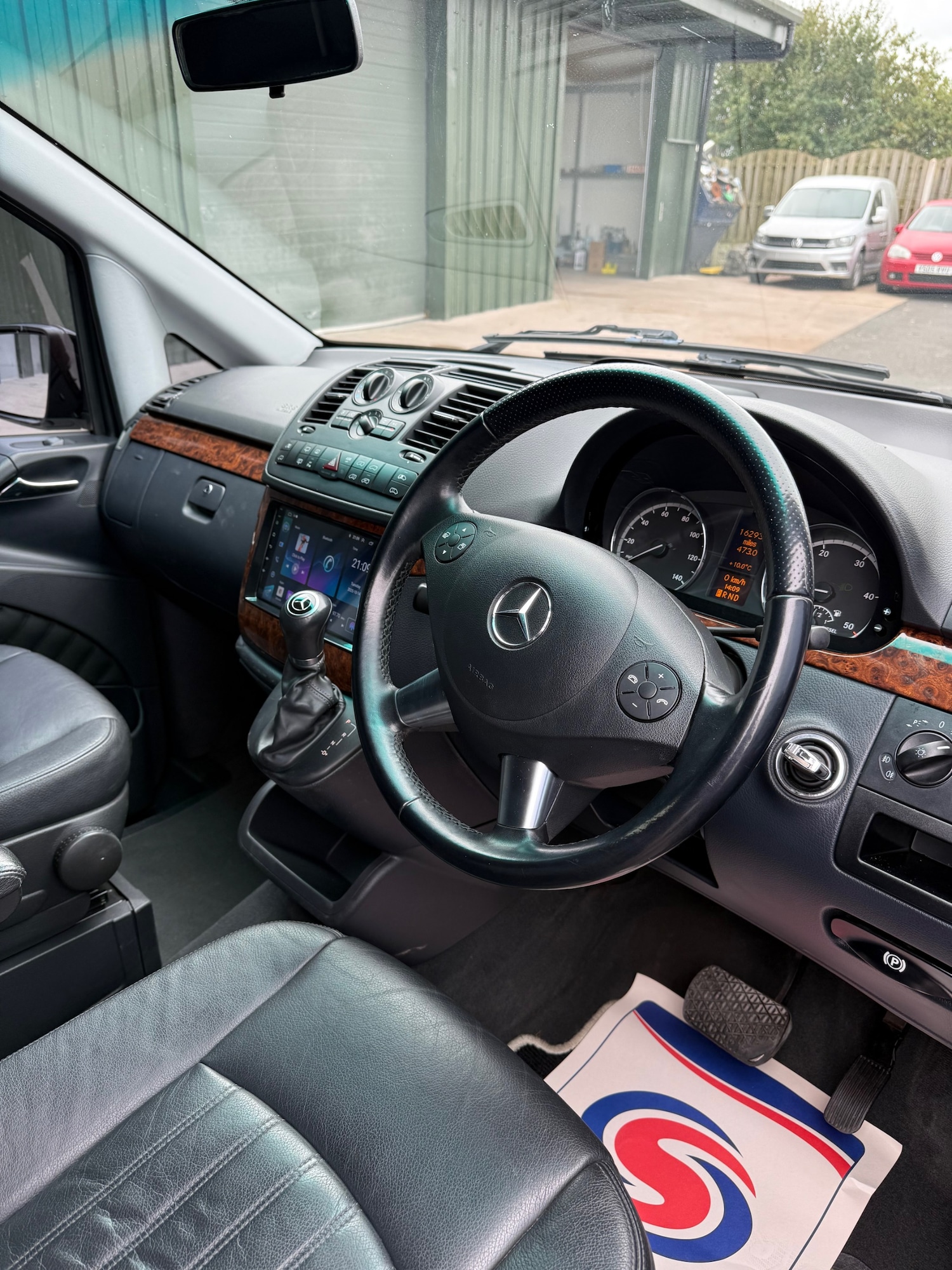 Used Mercedes-Benz Viano 2011 for sale - 76268693: Photo 21