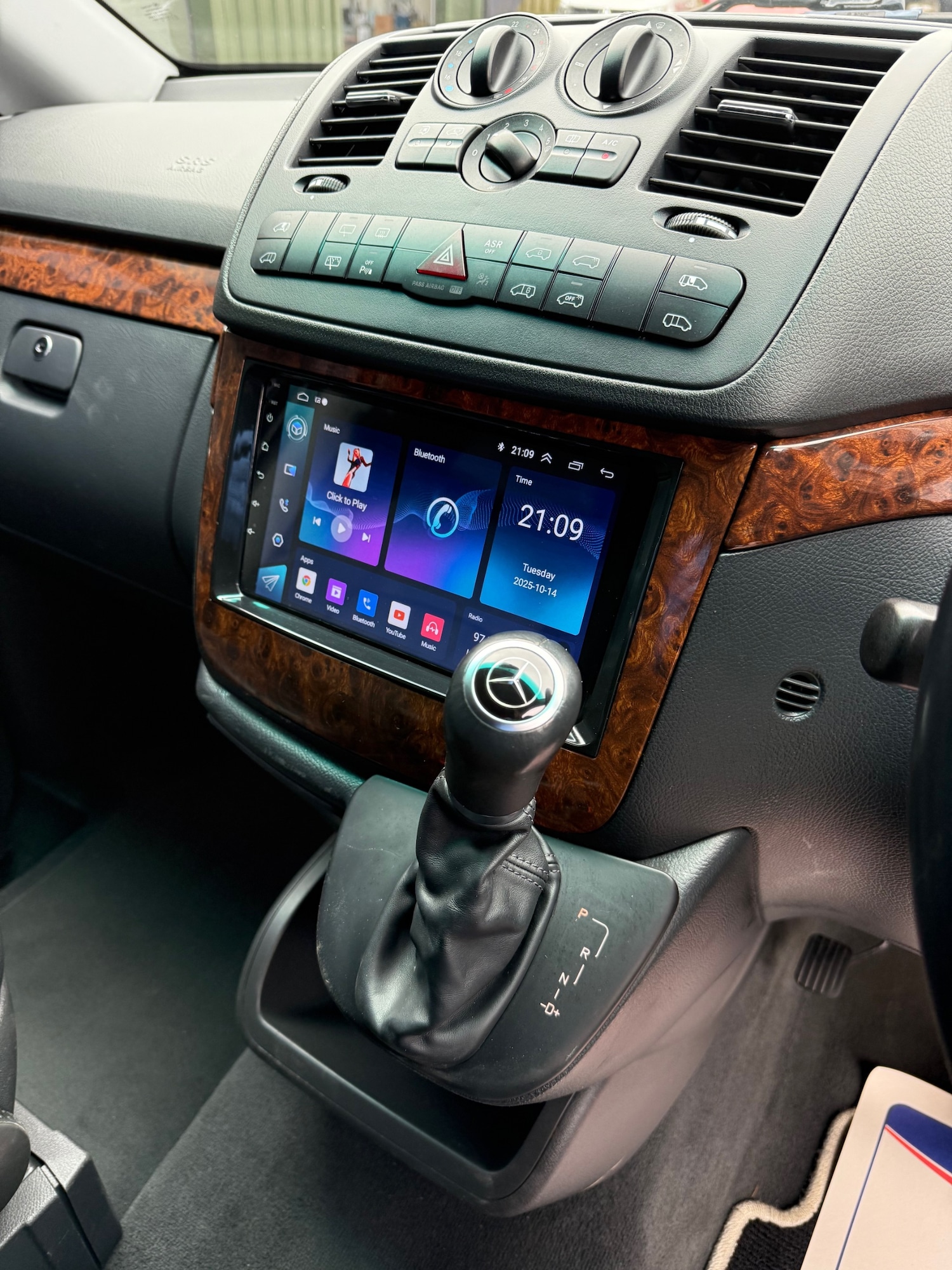 Used Mercedes-Benz Viano 2011 for sale - 76268693: Photo 22