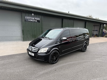 Used Mercedes-Benz Viano 2011 for sale - 76268693: Photo