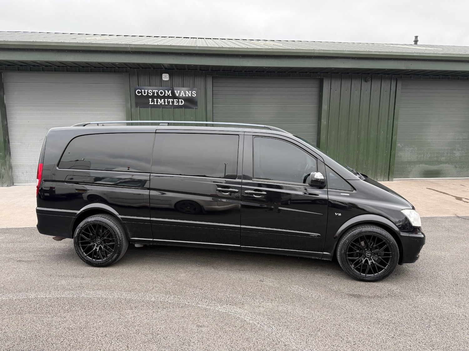 Used Mercedes-Benz Viano 2011 for sale - 76268693: Photo 5