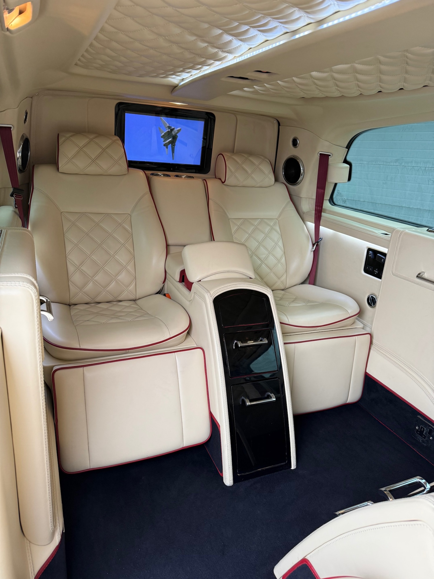 Used Mercedes-Benz Viano 2011 for sale - 76268693: Photo 9