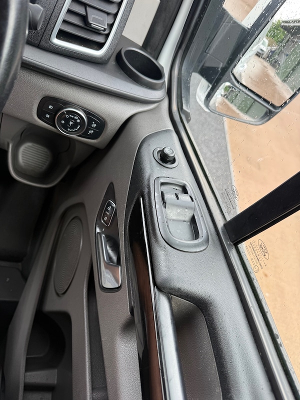 Used Ford Transit Custom 2018 for sale - 74898330: Photo 13