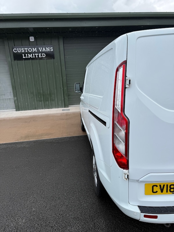 Used Ford Transit Custom 2018 for sale - 74898330: Photo 6