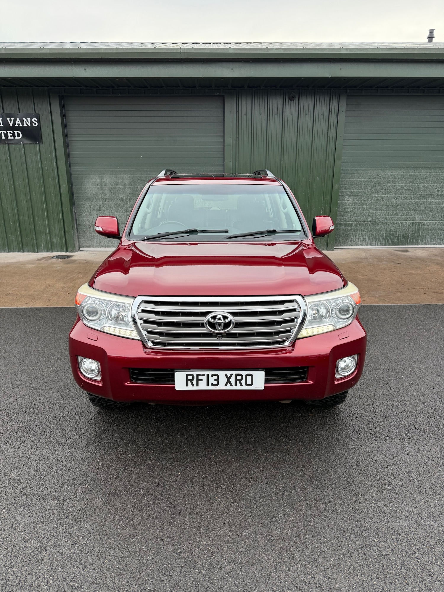 Used Toyota Land Cruiser 2013 for sale - 76835007: Photo 4