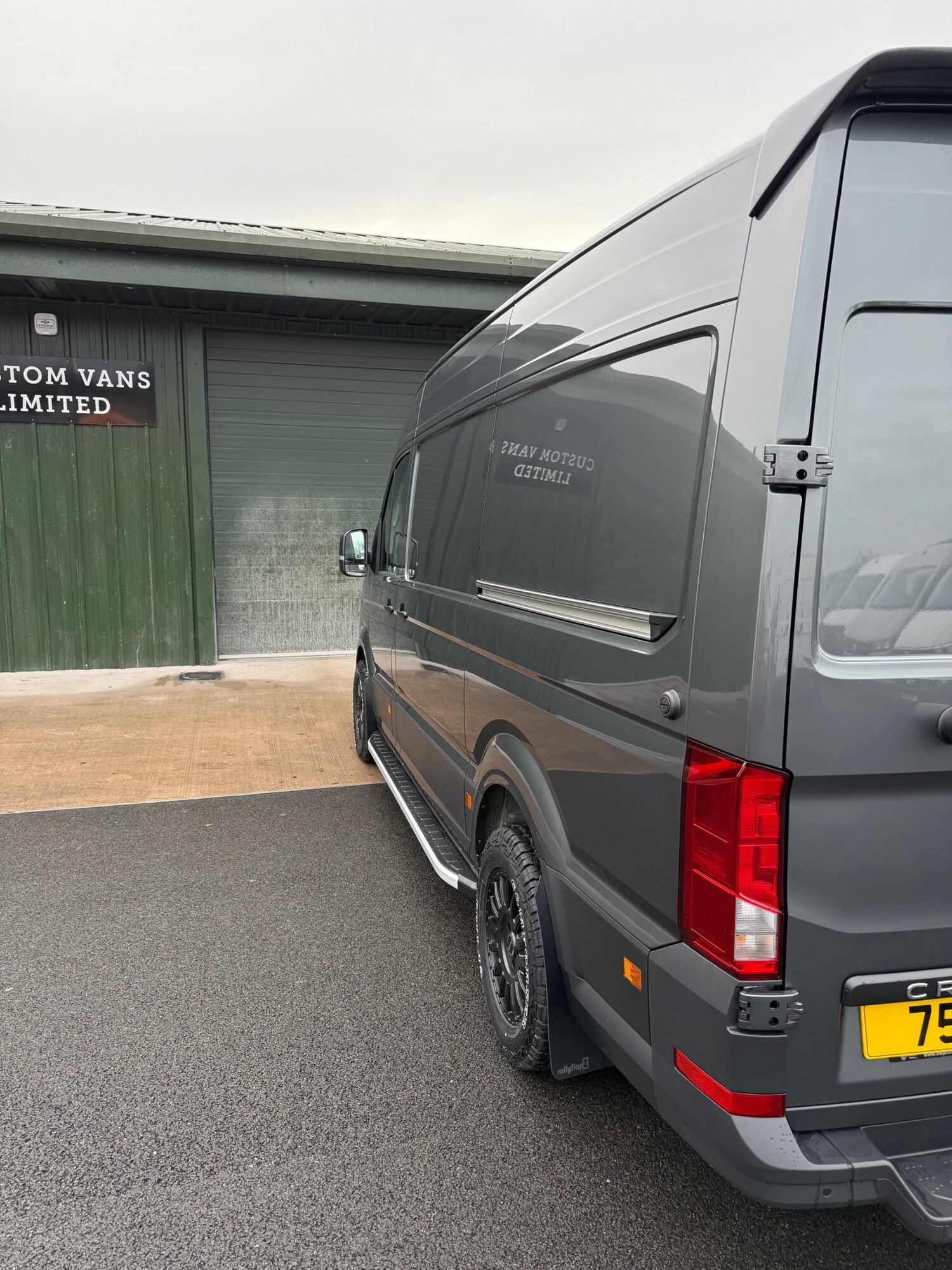 Used Volkswagen Crafter 2025 for sale - 76834657: Photo 8