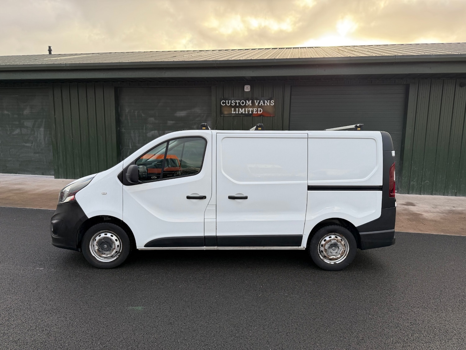 Used Vauxhall Vivaro 2014 for sale - 77023589: Photo 6